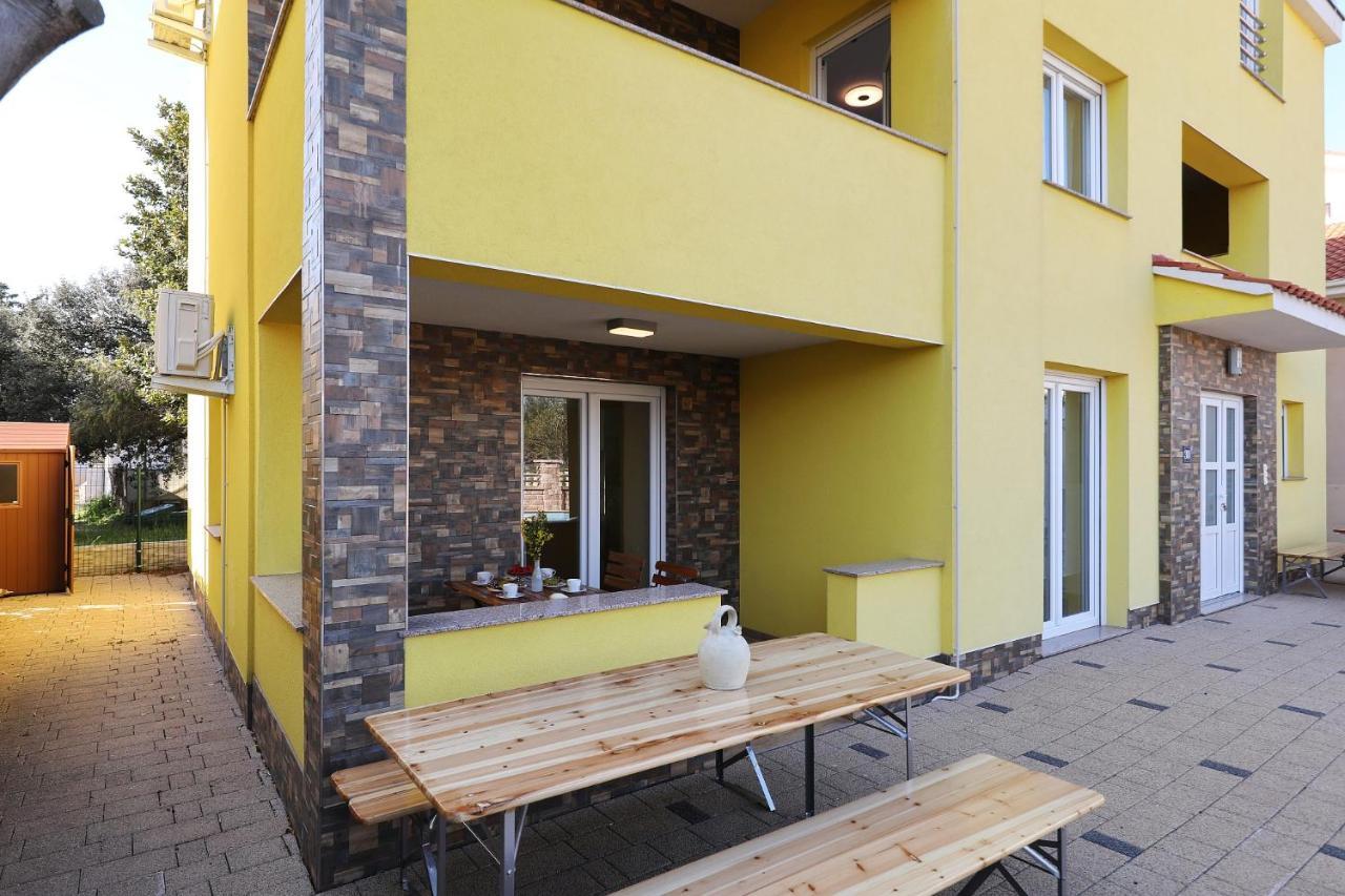 Apartments Oliva Врси Экстерьер фото