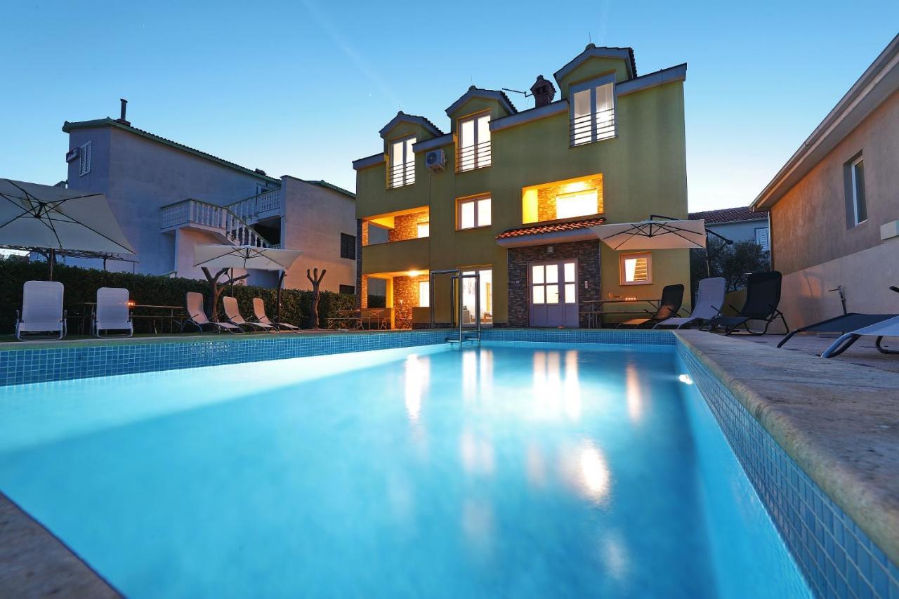 Apartments Oliva Врси Экстерьер фото