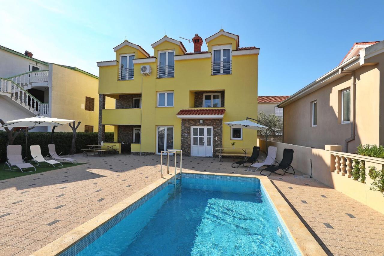 Apartments Oliva Врси Экстерьер фото
