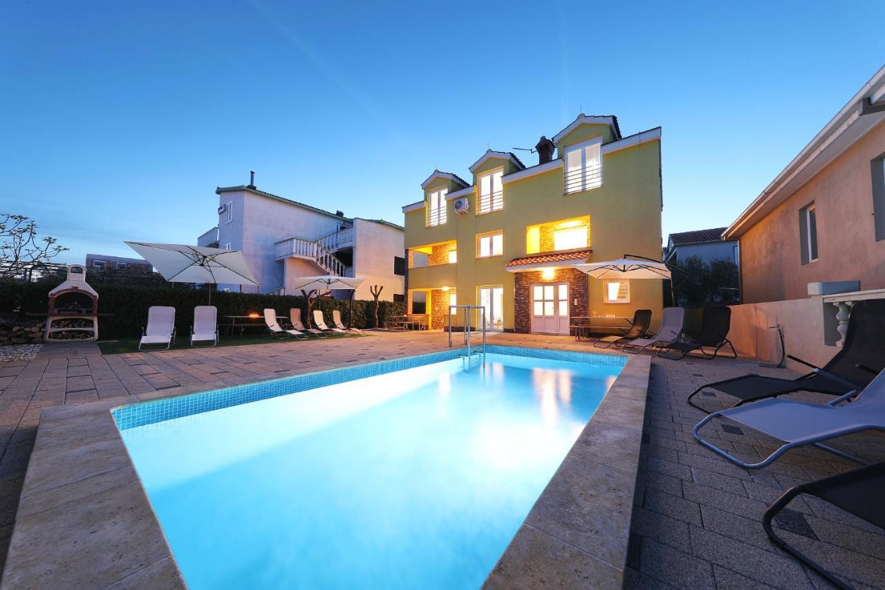 Apartments Oliva Врси Экстерьер фото