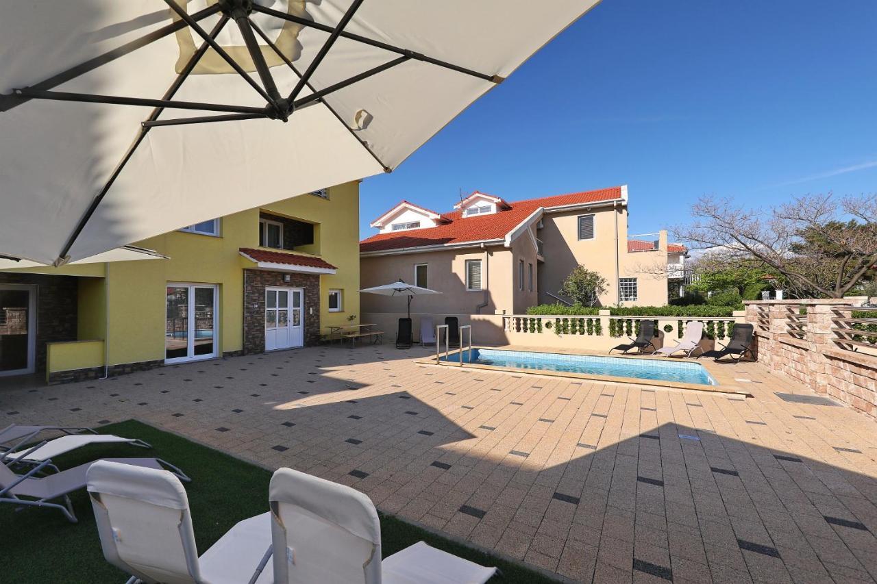 Apartments Oliva Врси Экстерьер фото